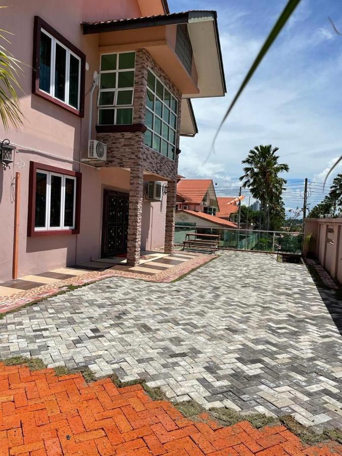 Homestay D' Sepangar Hills Кота-Кінабалу Екстер'єр фото